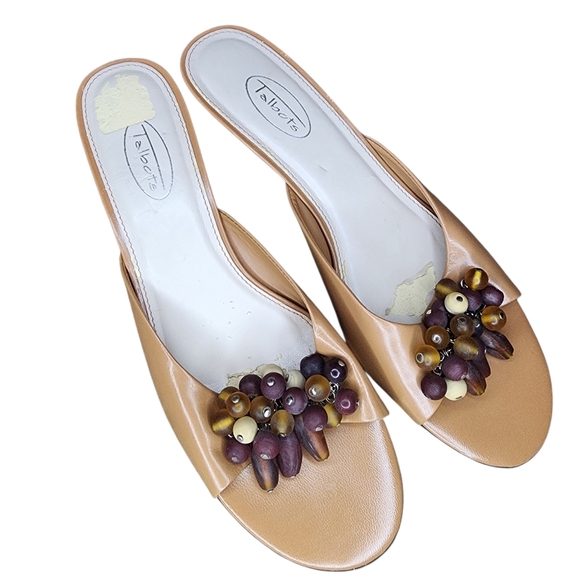 Talbots Beaded Tan Leather Kitten Heel Mules - Size 8B - Picture 2 of 8